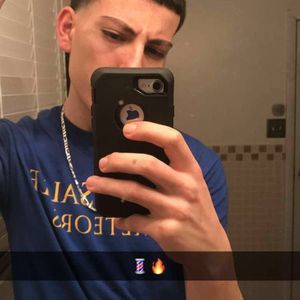 Meet your Posher, Aj