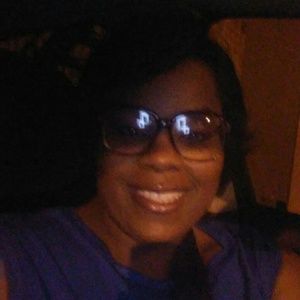 Meet your Posher, Lacey