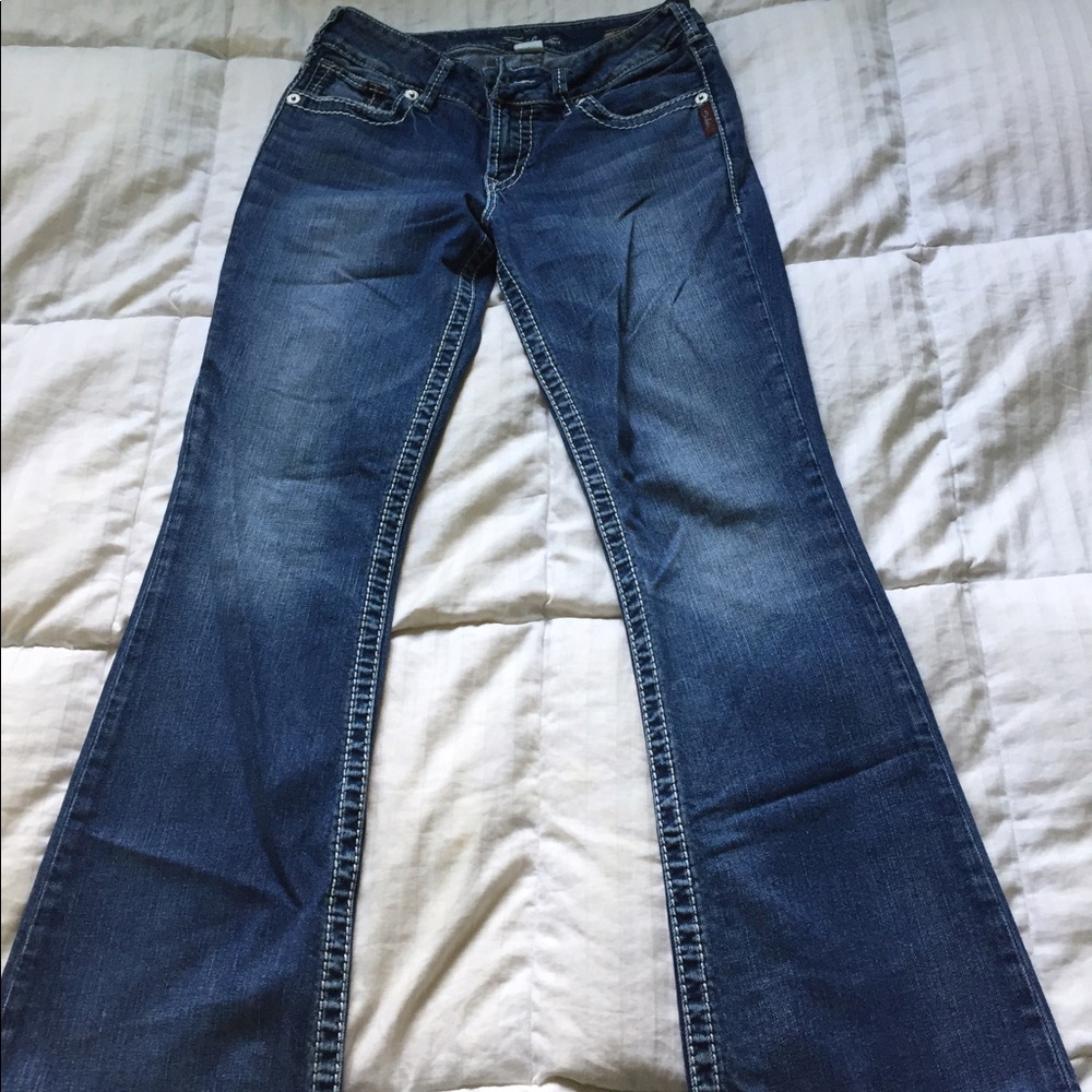 Silver jeans in good condition!!!💚💚💚💚