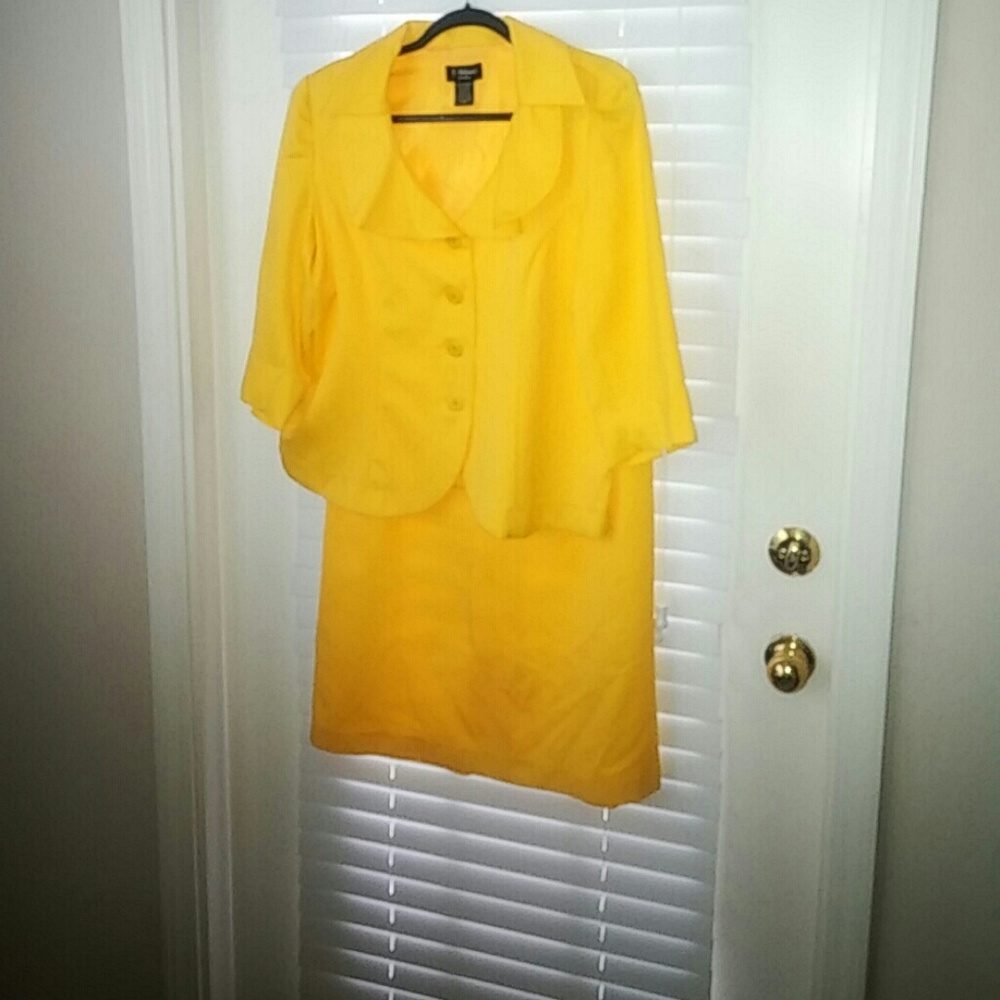 Ladies suit