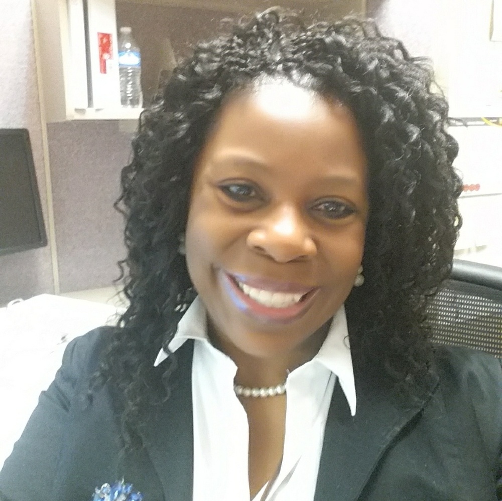 Meet your Posher, Jacqueline