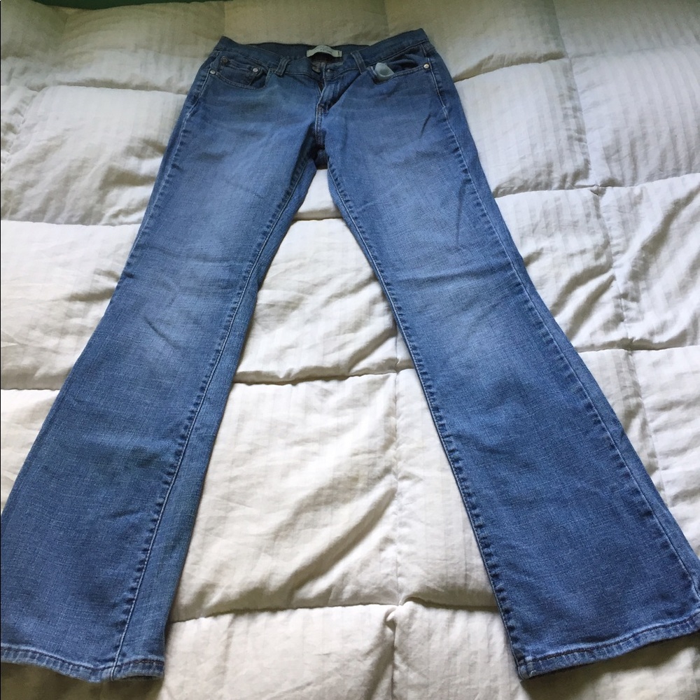 Levi's jeans in a good condition!!💚💚💚