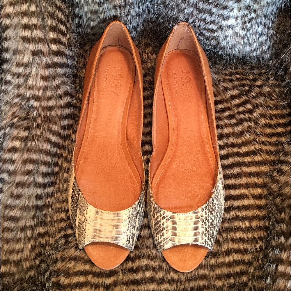 Madewell peeptoe leather flats