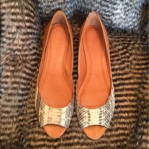 Madewell peeptoe leather flats