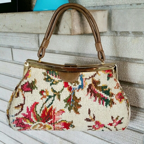 Dova USA Handbags - Dova USA Vintage Handbag Tapestry Needlepoint