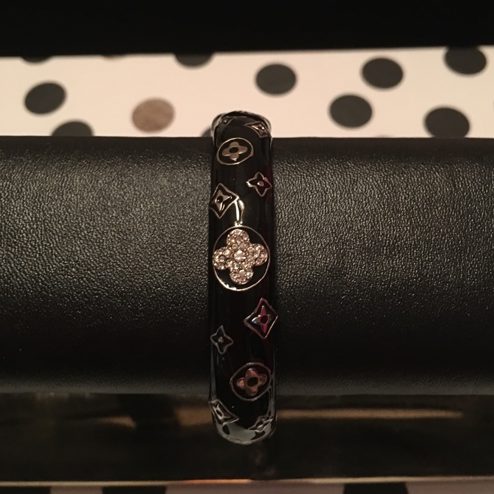 Black enamel bracelet with rhinestones