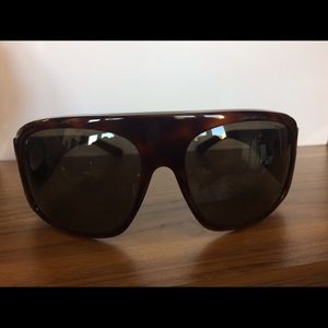 TOM FORD OVERSIZED SUNGLASSES WITH CASE