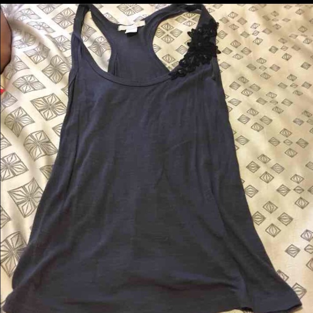 Razor back tank