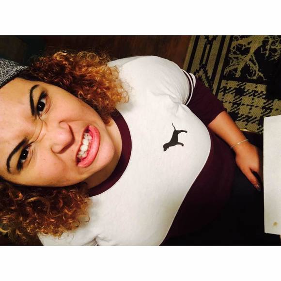 Meet your Posher, Sharlene - Picture 1 of 1