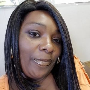 Meet your Posher, Bernadette