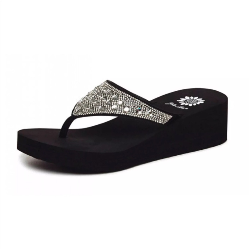 Yellow box birder sandals