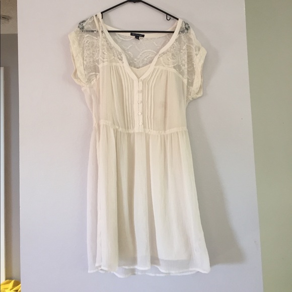 American Eagle Outfitters Dresses & Skirts - American Eagle lacy white dress