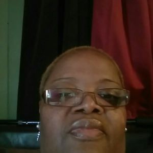 Meet your Posher, Iva