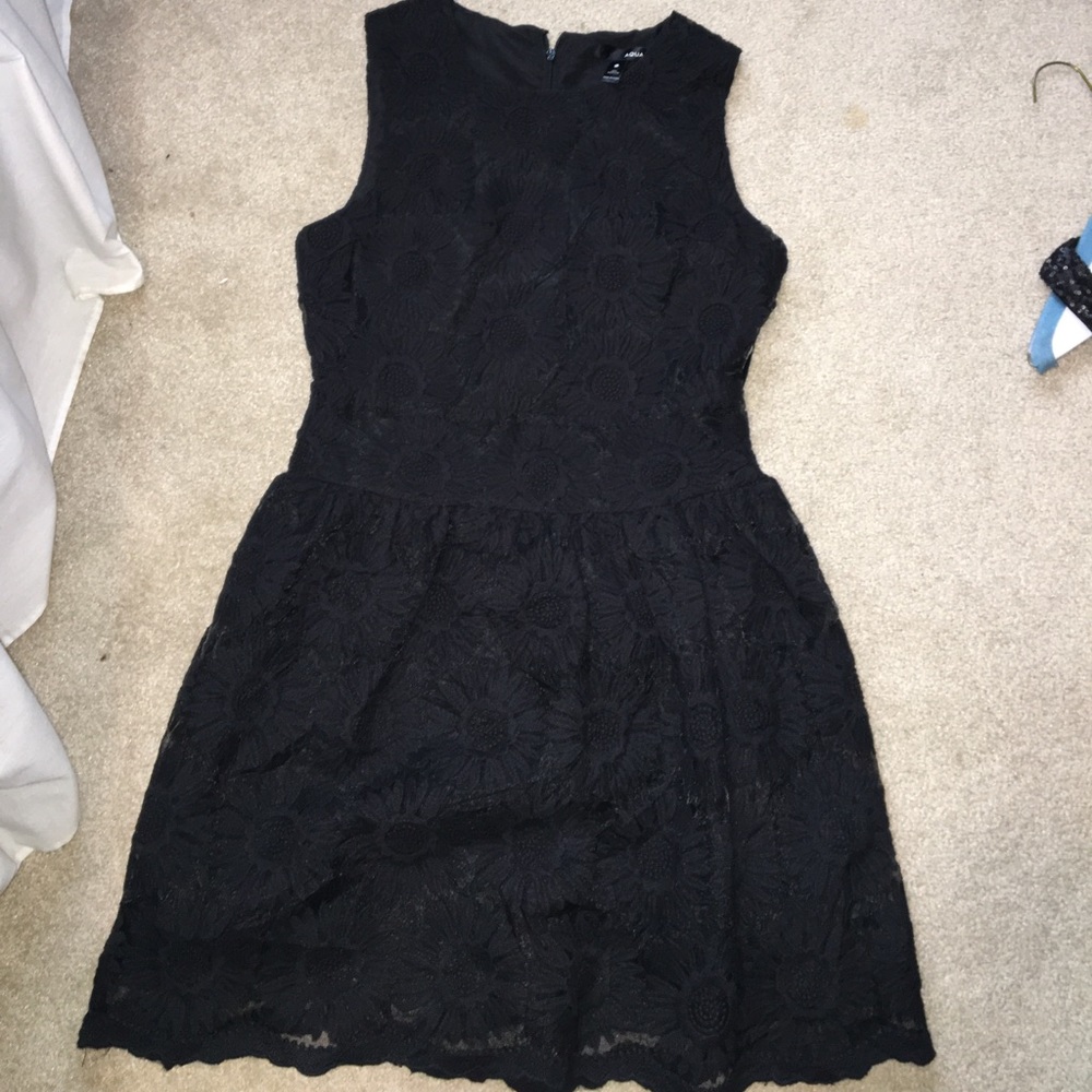 AQUA dress never worn