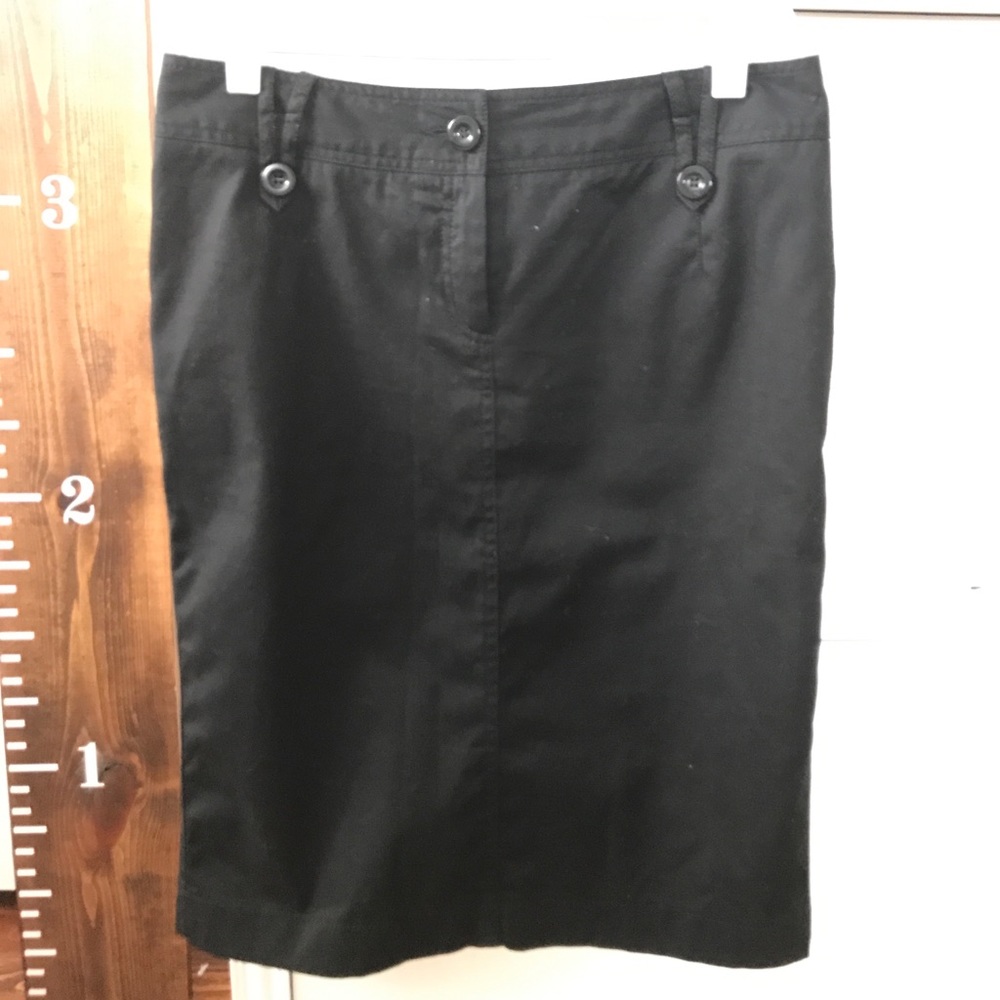 Black pencil skirt