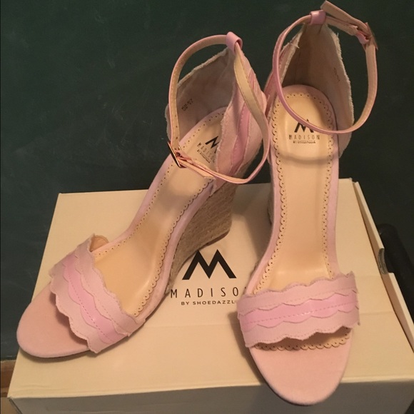 Shoe Dazzle Shoes - Madison by shoedazzle pink heels