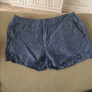 gap shorts