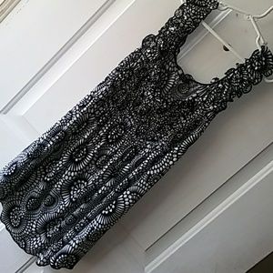 Dressy tank top (size tag has been removed)