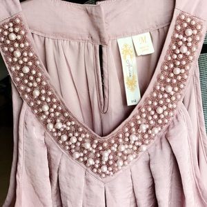 Pearl neck Adiva shirt