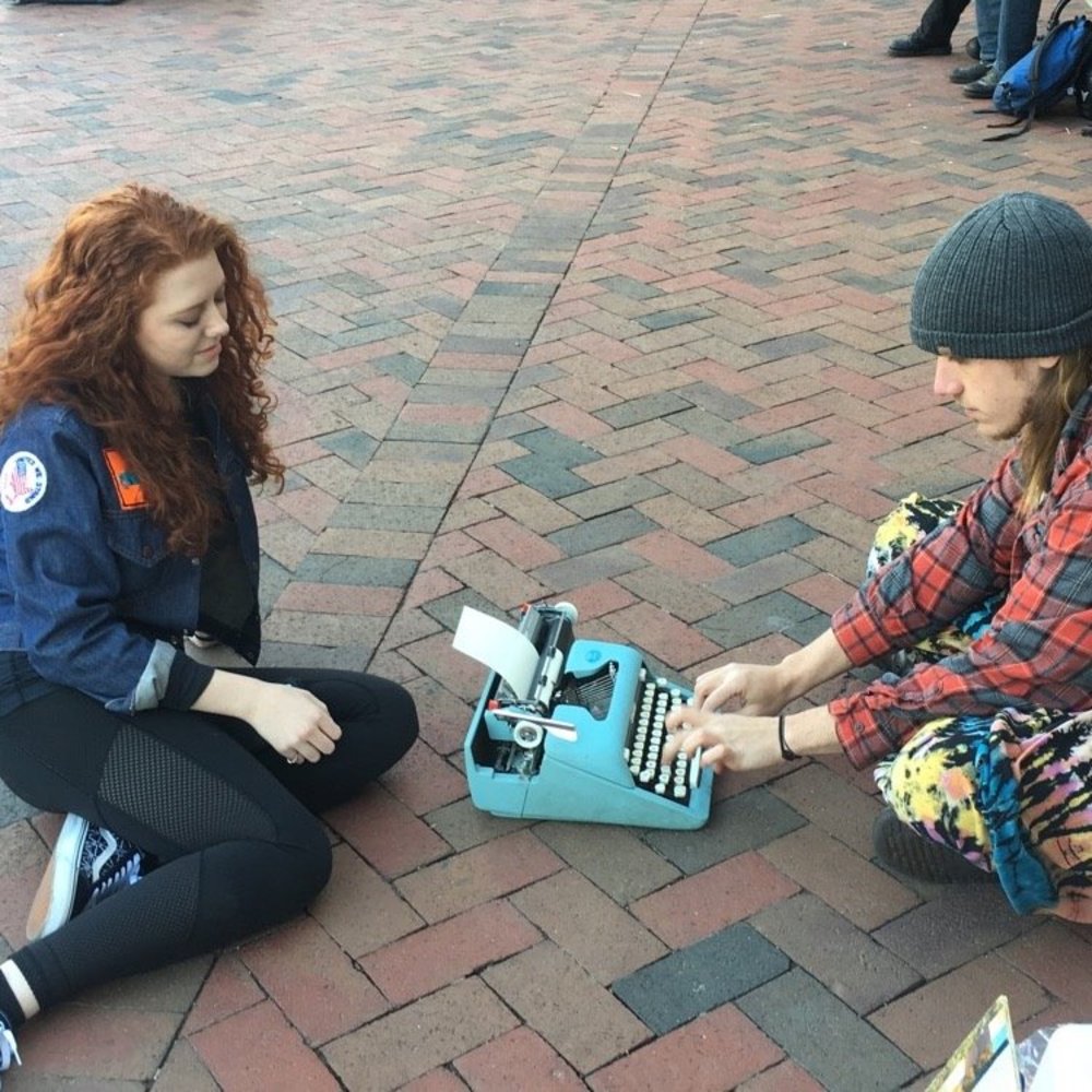 Meet your Posher, Blythe