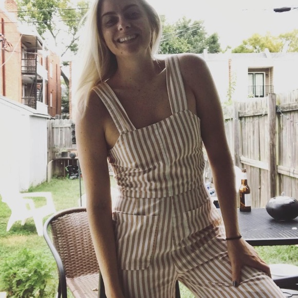 Meet your Posher, Allison - Picture 2 of 2