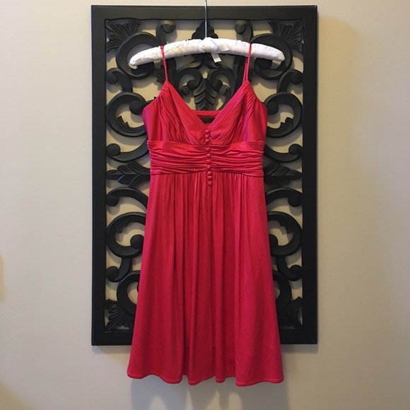 BCBGMaxAzria Dresses & Skirts - BCBG Red Dress ⭐️