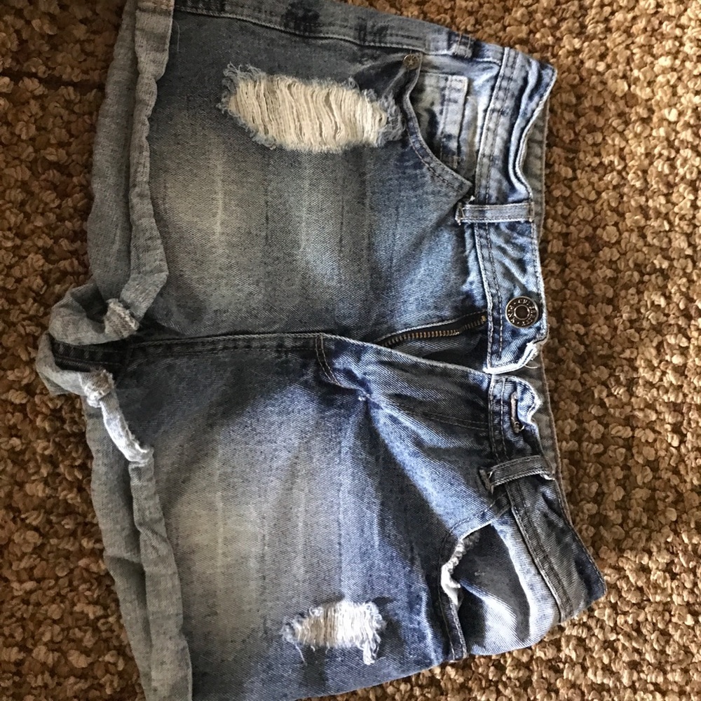 High waisted blue jean shorts