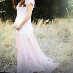 Pink pleated maxi skirt - small