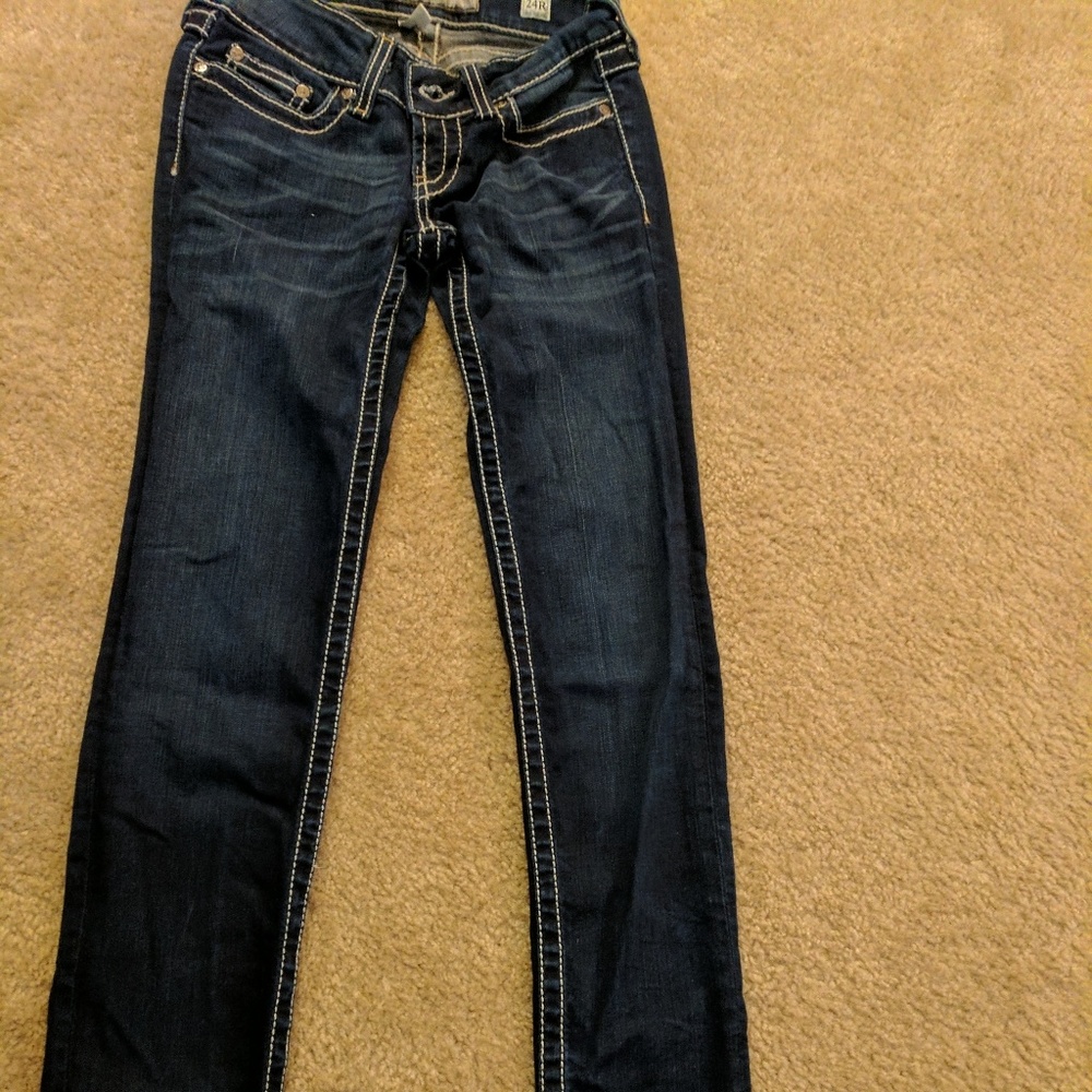 BKE Stella skinny jeans size 24R.