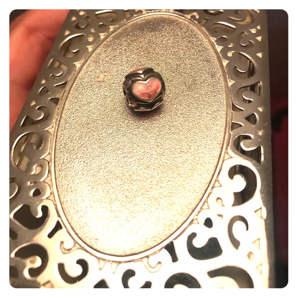 Silver Pandora charm with pink heart 💓