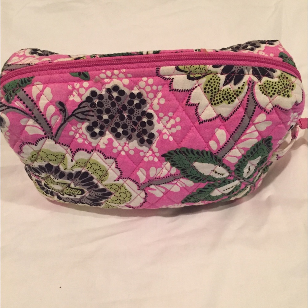 Vera Bradley makeup bag