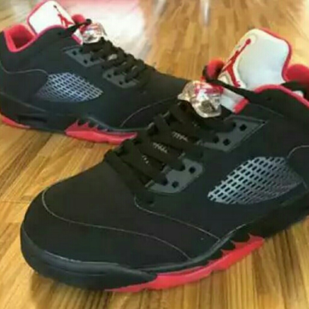 Jordan 5s low