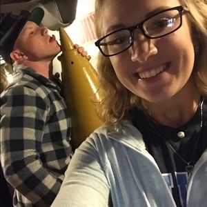 Meet your Posher, Savannah