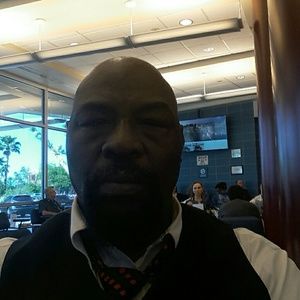 Meet your Posher, Mack