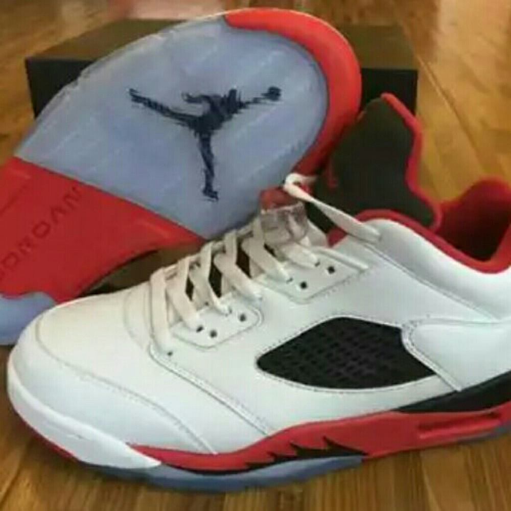 Jordan 5s low