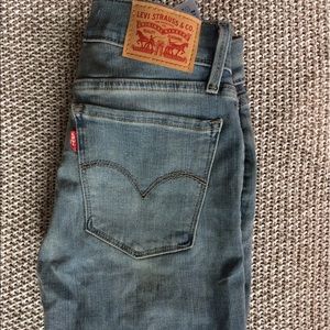 Levi's 710 super skinny jeans