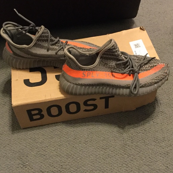 Replica Yeezy 350 Belugas - Picture 1 of 3