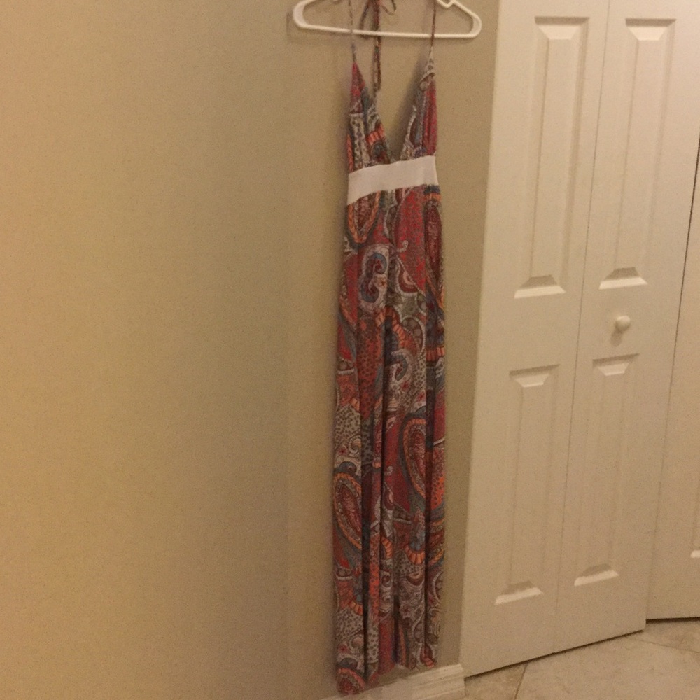 Elan Maxi dress. Great price!