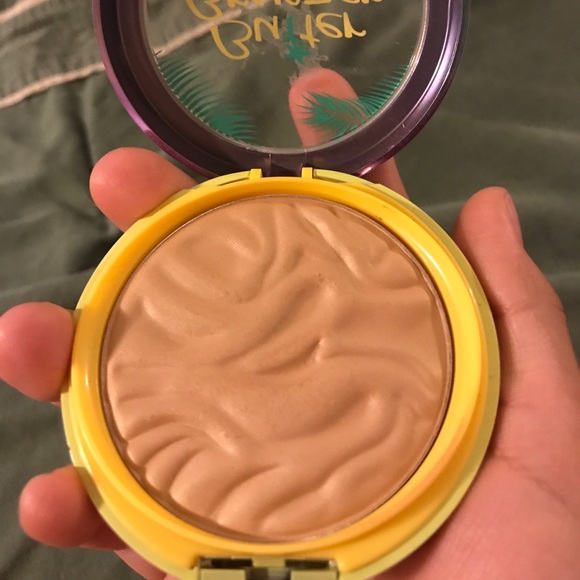 Light bronzer - Picture 3 of 3