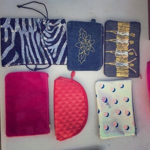 Makeup/cosmetic bags