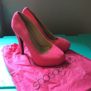 Pink Shoedazzle Pumps