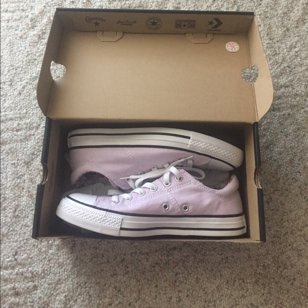 Lilac Converse