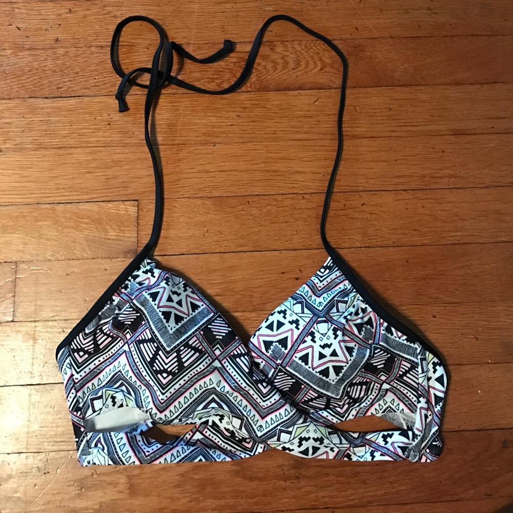 Bikini top