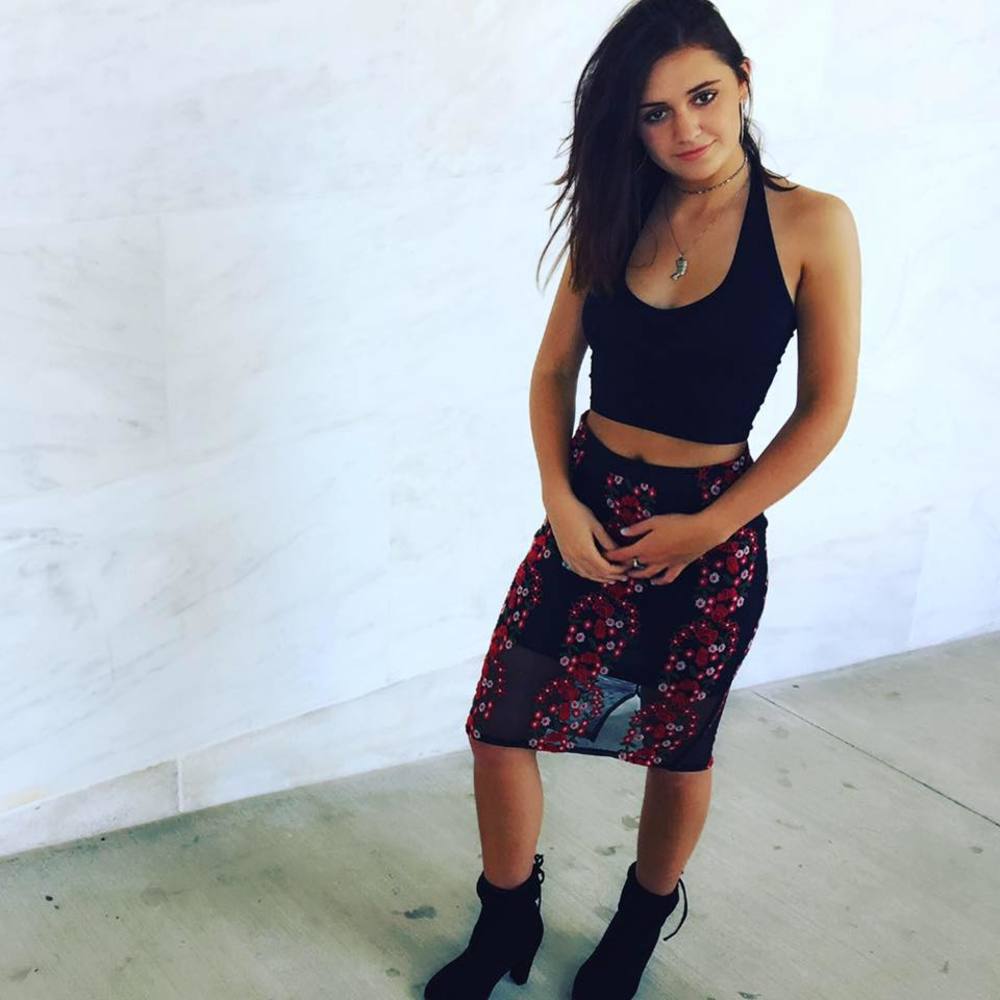 Meet your Posher, Carley