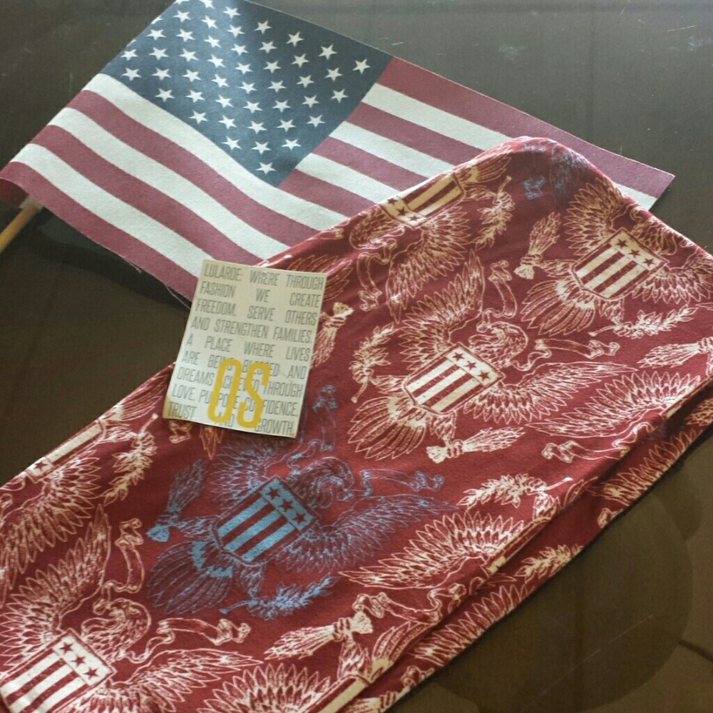 LuLaRoe Americana leggings