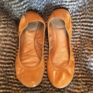Tory Burch Patent  Tan Leather Flats