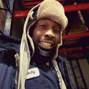 Meet your Posher, Lucky