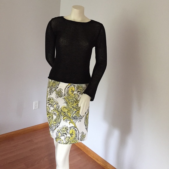 Ann Taylor mini skirt. Sz 8P NWOT+Free gift 🎁 - Picture 2 of 6