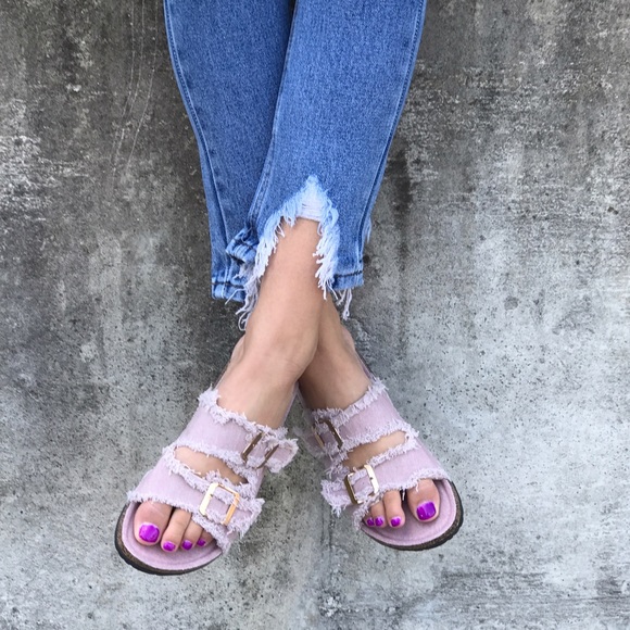 SOLD OUT ! Dusty Pink Flat Birk Sandals - Picture 2 of 8