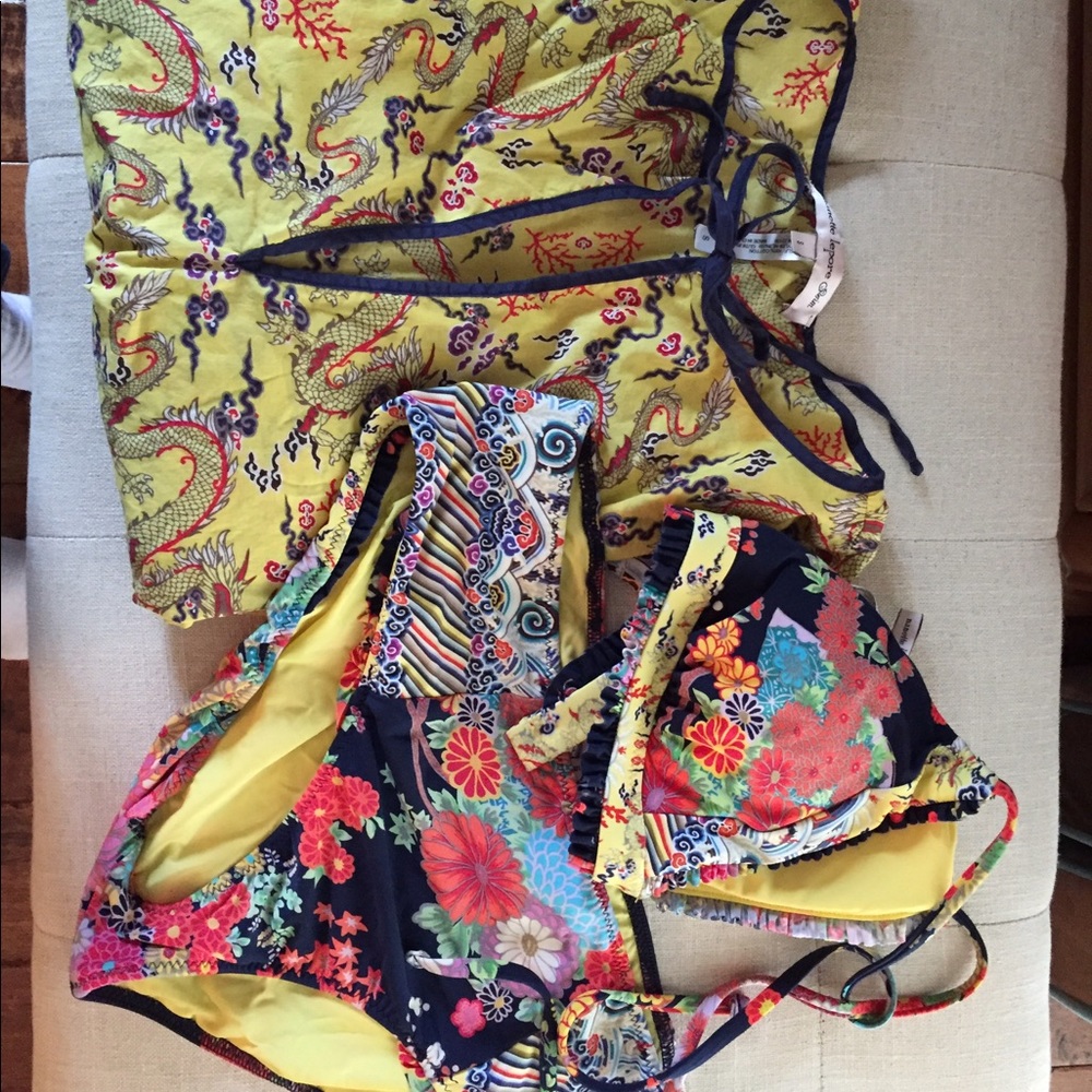 AMAZING! Asian inspired Nanette LEPORE swim!